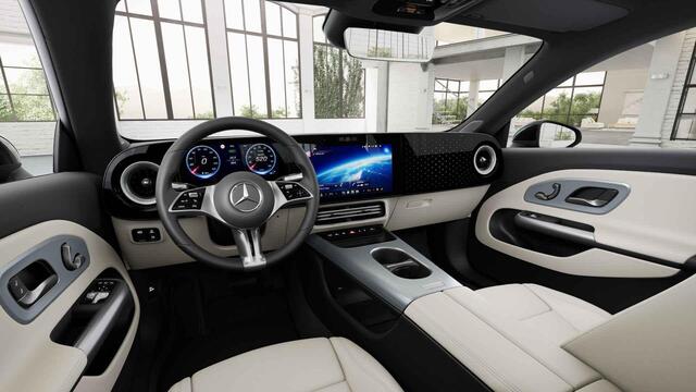 Mercedes-Benz Cla Shooting Brake 250+ Business Solution Luxury 85 kWh | Panormadak | Winterpakket | Memory Pakket | Extra getint glas | Achteruitrijcamera |