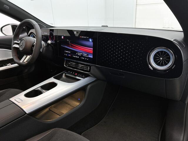 Mercedes-Benz Cla Shooting Brake 180 Business Solution AMG | Nightpakket | Parkeerpakket | Trekhaak | MULTIBEAM LED | Sportstoelen | URBAN GUARD | Sierdelen geborsteld aluminium lightlines | MBUX virtuele assistent | 18" vijfspaaks lichtmetalen AMG-velgen |
