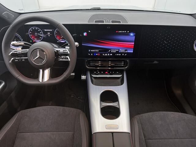 Mercedes-Benz Cla Shooting Brake 180 Business Solution AMG | Nightpakket | Parkeerpakket | MULTIBEAM LED | Sierdelen geborsteld aluminium lightlines | Sportstoelen | URBAN GUARD | 18" vijfspaaks lichtmetalen AMG-velgen |