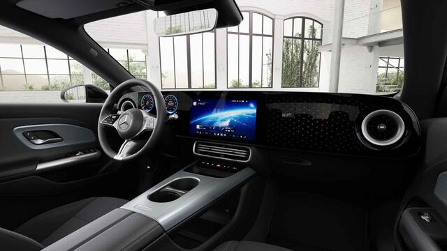 Mercedes-Benz Cla Shooting Brake 250+ Business Solution Luxury 85 kWh | Pamoramadak | Nighpakket | Trekhaak | 19"Lm-velgen |
