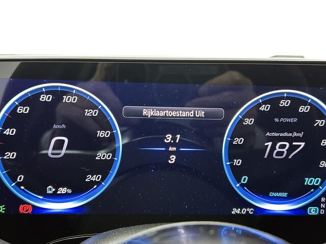 Mercedes-Benz Cla Shooting Brake 250+ Business Solution 85 kWh | Smartphone integratiepakket | Warmtewerend, donkergetint glas | Massagefunctie | Vast panoramadak | 18 inch zes-dubbelspaaks lichtmetalen velgen |