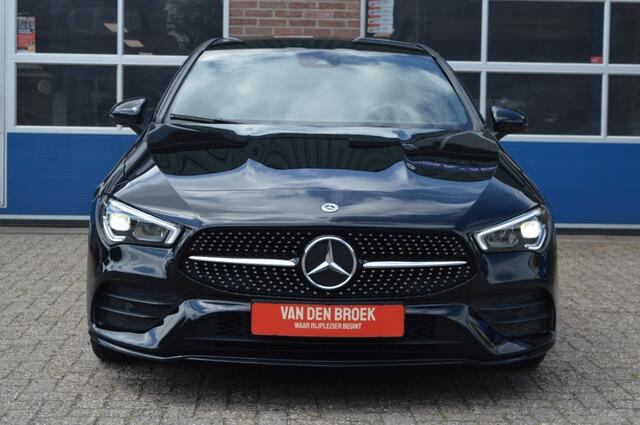 Mercedes-Benz Cla Shooting Brake 250 e AMG Line | AUT - CAMERA