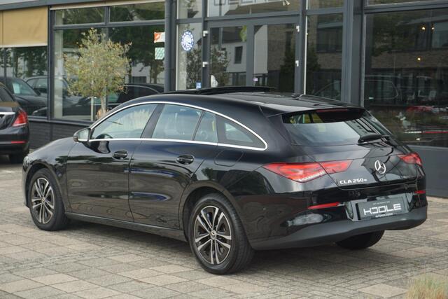Mercedes-Benz Cla Shooting Brake 250 e Business Line | pano dak