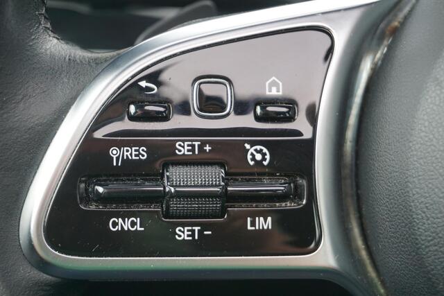 Mercedes-Benz Cla Shooting Brake 250 e Business Line | pano dak