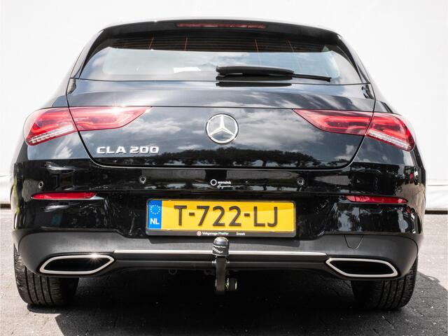 Mercedes-Benz Cla Shooting Brake 200 164pk Aut. Luxury Line Trekhaak/ Camera/ Sfeerverlichting/ Led/ Leer/ Navigatie/ Dab