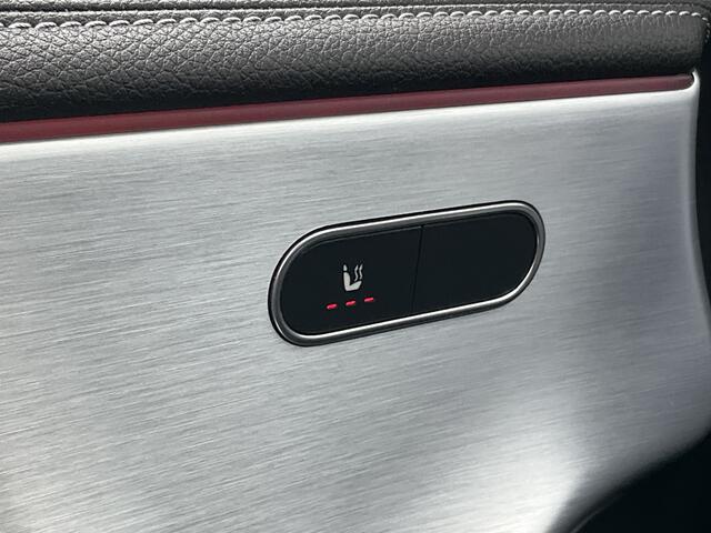 Mercedes-Benz Cla Shooting Brake 200 Premium Plus AMG Pano Carplay Stoelverw Uitstraling!