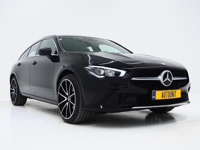 Mercedes-Benz Cla Shooting Brake 250 e Premium | Panoramadak | Leder | Trekhaak | Camera | Sfeerlicht | Carbon | Cruise | LED