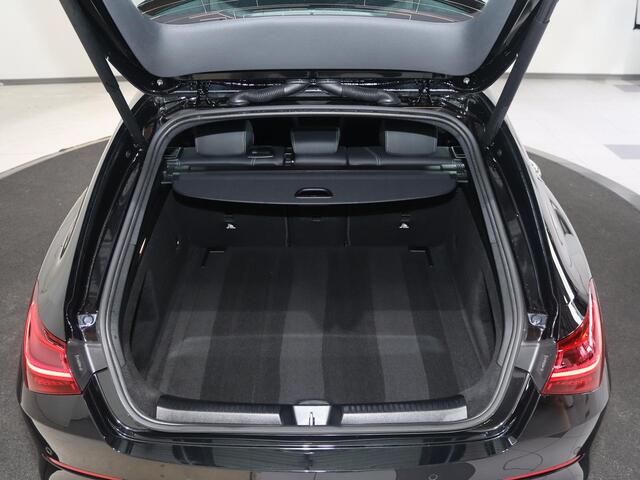 Mercedes-Benz Cla Shooting Brake 180 Star Edition | Dodehoekassistent | Achteruitrijcamera | Multibeam LED koplampen