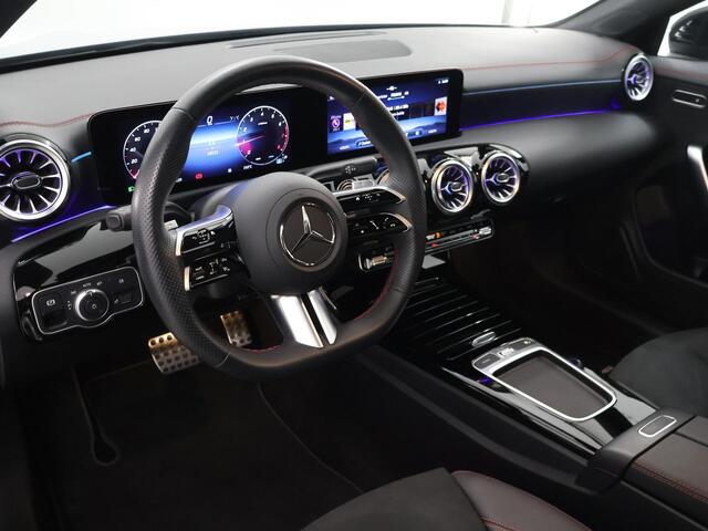 Mercedes-Benz Cla Shooting Brake 180 Star Edition AMG Line LIMITED | Panoramaschuifdak | Night | Achteruitrijcamera