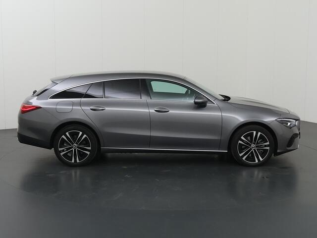 Mercedes-Benz Cla Shooting Brake 250e Star Edition | Easypack - achterklep | Keyless go | Achteruitrijcamera | Stoelverwarming | Sfeerverlichting |