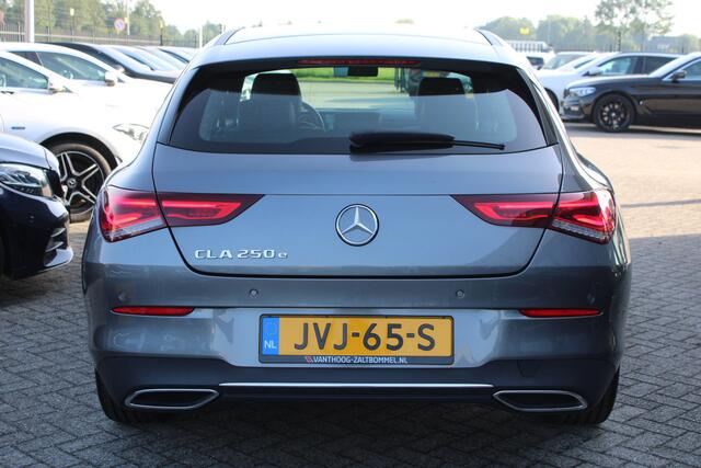 Mercedes-Benz Cla Shooting Brake 250e AUT8 Luxury Limited LEDER SFEER NAVI CAMERA 18''
