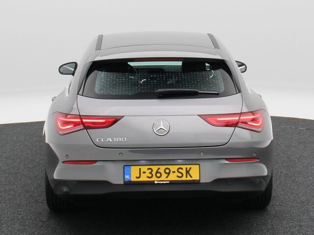 Mercedes-Benz Cla Shooting Brake 180 Business Solution 136 Pk Automaat | Stoelverwarming | Camera | Cruise Control | CarPlay | Climatronic | 16 Inch | 97.722 Km !!