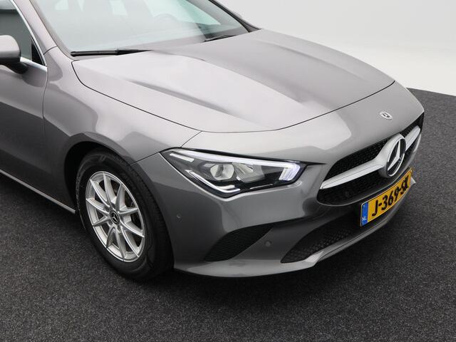 Mercedes-Benz Cla Shooting Brake 180 Business Solution 136 Pk Automaat | Stoelverwarming | Camera | Cruise Control | CarPlay | Climatronic | 16 Inch | 97.722 Km !!