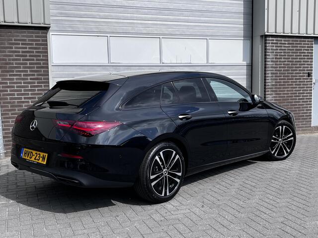 Mercedes-Benz Cla Shooting Brake 180 Star Edition Luxury | Panoramadak | Night Pakket | Apple CarPlay | Android Auto | Sfeerverlichting | Stoelverwarming | Parkeersensoren | Achteruitrijcamera | Elektrisch inklapbare buitenspiegels