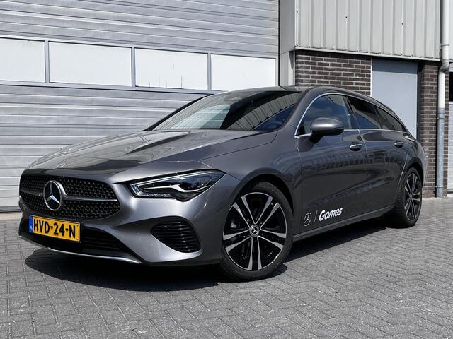 Mercedes-Benz Cla Shooting Brake 180 Star Edition Luxury | Trekhaak | Donkergetint Glas Achter | Apple CarPlay | Android Auto | Sfeerverlichting | Stoelverwarming | Achteruitrijcamera | Parkeersensoren | Elektrisch Inklapbare Buitenspiegels