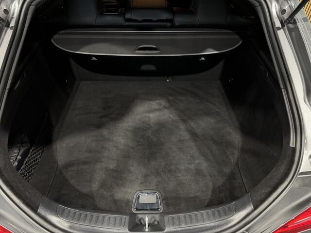 Mercedes-Benz Cla Shooting Brake 180 AMG line | Stoelverwarming | Camera | Navi | Leer/Alcantara|
