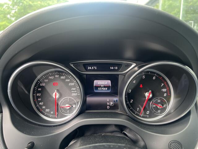 Mercedes-Benz Cla Shooting Brake 180 Business Solution AMG | Nieuw binnen | Stoelverwarming | Pano | Navi | Trekhaak