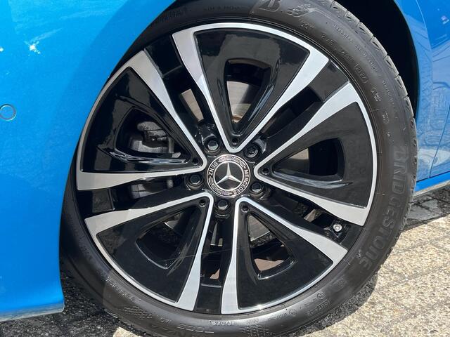 Mercedes-Benz Cla Shooting Brake 180 Star Edition Luxury Line
