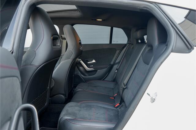Mercedes-Benz Cla Shooting Brake 200 Business Solution AMG Pano Camera