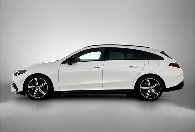 Mercedes-Benz Cla Shooting Brake 180 Business Solution AMG | Premium pakket | Nightpakket | Parkeerpakket | Massage functie | Vast panoramadak | URBAN GUARD | Warmtewerend, donkergetint glas | 18" vijfspaaks lichtmetalen AMG-velgen |