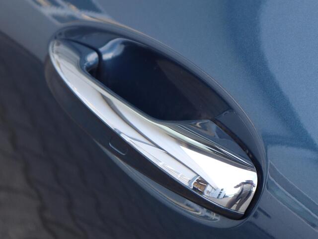 Mercedes-Benz Cla Shooting Brake 200 AMG Line l Keyless l Achteruitrij camera l Stoelverwarming