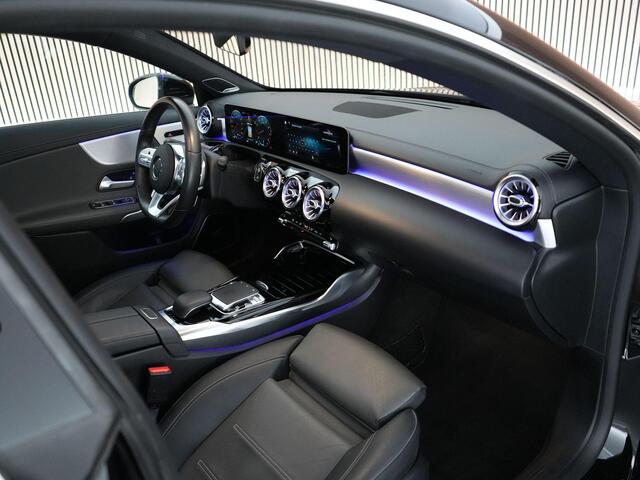 Mercedes-Benz Cla Shooting Brake 35 AMG 306pk 4MATIC Premium Plus |panoramak|Burmester|memory|leder|stoelverwarming|19" LMV|blind spot|sfeer verlichting|parkeercamera|