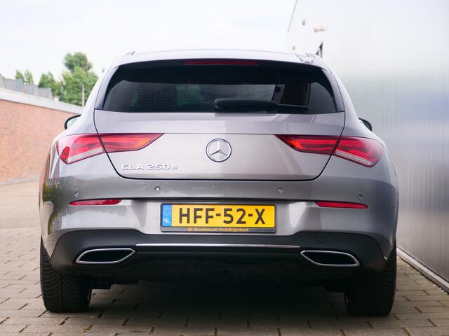 Mercedes-Benz Cla Shooting Brake 250e 218Pk Premium Camera / Trekhaak uitklapbaar / Stoelverwarming / Cruise