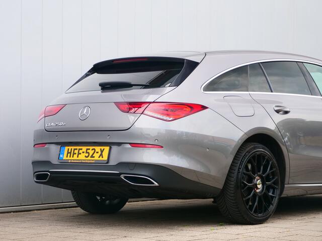Mercedes-Benz Cla Shooting Brake 250e 218Pk Premium Camera / Trekhaak uitklapbaar / Stoelverwarming / Cruise