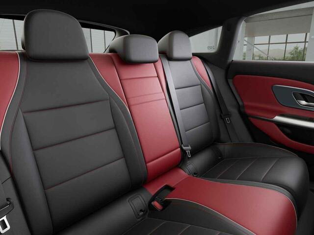 Mercedes-Benz Cla Shooting Brake 180 Business Solution AMG