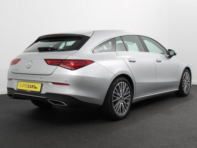 Mercedes-Benz Cla Shooting Brake 200 Progressive Premium Climate control Parkeersensoren Achteruitrij camera verwarmde voorstoelen Navigatie Cruise control Lane assist LED