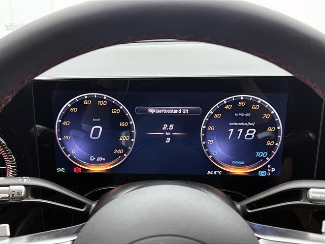 Mercedes-Benz Cla Shooting Brake 200 Business Solution AMG 58 kWh | Nightpakket | Trekhaak | Sportstoelen | Vast panoramadak | URBAN GUARD | Warmtewerend, donkergetint glas | 18 inch vijfspaaks lichtmetalen AMG-velgen |