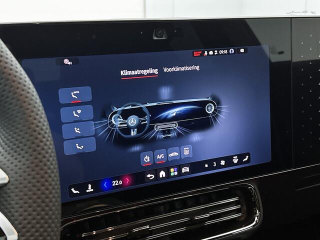 Mercedes-Benz Cla Shooting Brake 200 Business Solution AMG 58 kWh | Nightpakket | Trekhaak | Sportstoelen | Vast panoramadak | URBAN GUARD | Warmtewerend, donkergetint glas | 18 inch vijfspaaks lichtmetalen AMG-velgen |