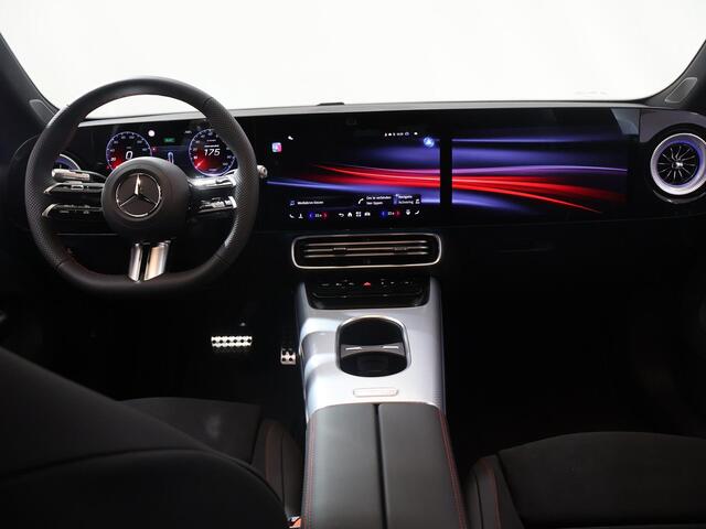 Mercedes-Benz Cla Shooting Brake 250+ Business Solution AMG 85.5 kWh | Premium Pakket | Trekhaak | Sportstoelen | Matrix Led |