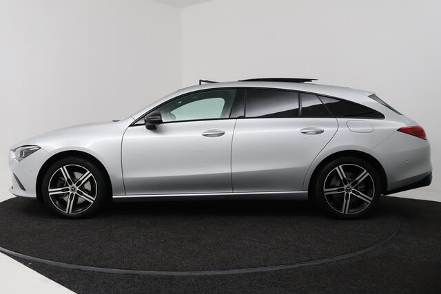 Mercedes-Benz Cla Shooting Brake 250 e Luxury Line (PANORAMADAK, TREKHAAK, STOELVERWARMING, SFEERVERLICHTING, CAMERA)