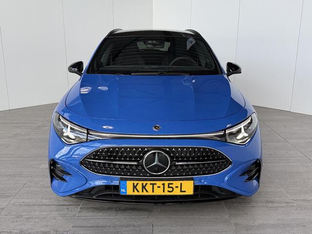 Mercedes-Benz Cla Shooting Brake 180 Business Solution AMG | Nightpakket | Multibeam led | Sportstoelen | Achteruitrijcamera | Panoramadak |