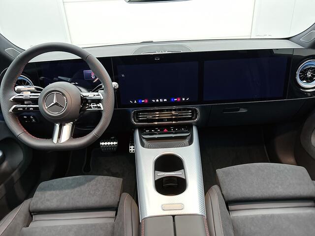 Mercedes-Benz Cla Shooting Brake 250+ Business Solution AMG 85 kWh | Premium pakket | Nightpakket | Trekhaak | Vast panoramadak |Sportstoelen | 19 inch vijf-dubbelspaaks lichtmetalen AMG-velgen | Massagefunctie | Warmtewerend, donkergetint glas | URBAN GUARD |