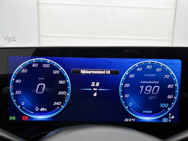 Mercedes-Benz Cla Shooting Brake 250+ Business Solution AMG 85 kWh | Advanced Plus pakket | Trekhaak | Vast panoramadak | Sportstoelen | URBAN GUARD | Warmtewerend, donkergetint glas | 18 inch vijfspaaks lichtmetalen AMG-velgen |
