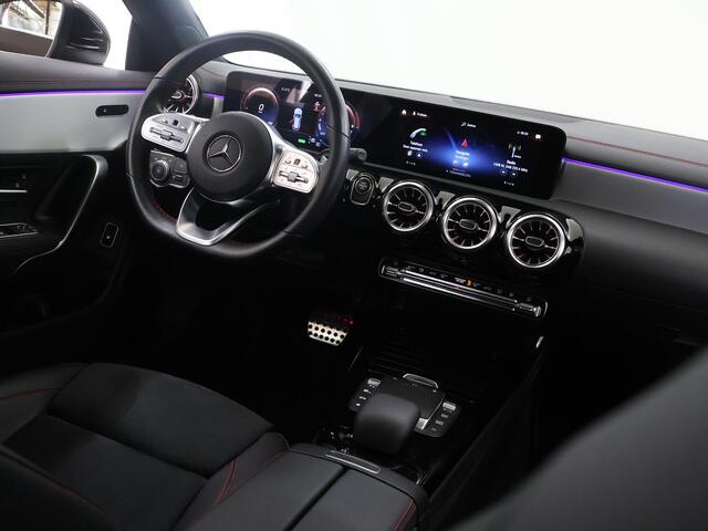 Mercedes-Benz Cla Shooting Brake 250 e AMG Line | Panoramadak | Night pakket |