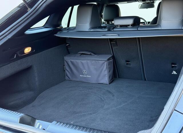 Mercedes-Benz Cla Shooting Brake 250 e AMG Line SFEERVERLICHTING - PDC - AMG - NAVI