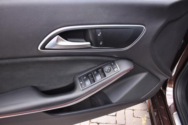 Mercedes-Benz Cla Shooting Brake 180 Business Solution AMG AUT. NIEUWSTAAT!