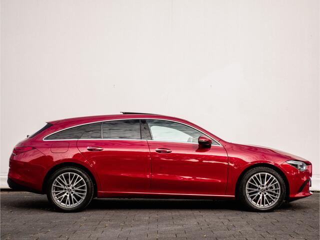 Mercedes-Benz Cla Shooting Brake 250 e Business Solution Luxury Panoramadak/ Leer/ Sportstoelen/ Elektr. achterklep/ Camera