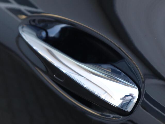 Mercedes-Benz Cla Shooting Brake 180 Business Solution Luxury l Keyless l Achteruitrij camera l Stoelverwarming