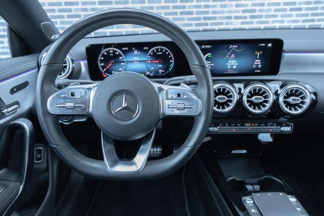 Mercedes-Benz Cla Shooting Brake 250 e AMG Line | Panoramadak | Burmester Audio | Elektrisch Verstelbare Voorstoelen | Elektrische Achterklep | LED Koplampen | Widescreen MBUX | Stoelverwarming | Apple Carplay | Android Auto | Plug-in Hybrid (PHEV)