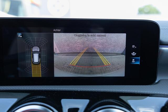 Mercedes-Benz Cla Shooting Brake 250 e AMG Line | Panoramadak | Burmester Audio | Elektrisch Verstelbare Voorstoelen | Elektrische Achterklep | LED Koplampen | Widescreen MBUX | Stoelverwarming | Apple Carplay | Android Auto | Plug-in Hybrid (PHEV)