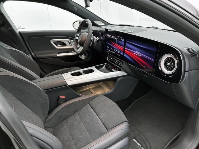 Mercedes-Benz Cla Shooting Brake 200 Business Solution AMG 58 kWh | Premium Plus pakket | Nightpakket | Trekhaak | Vast panoramadak | Burmester 3D Surround Sound | Sportstoelen | 18" vijfspaaks lichtmetalen AMG-velgen | URBAN GUARD |