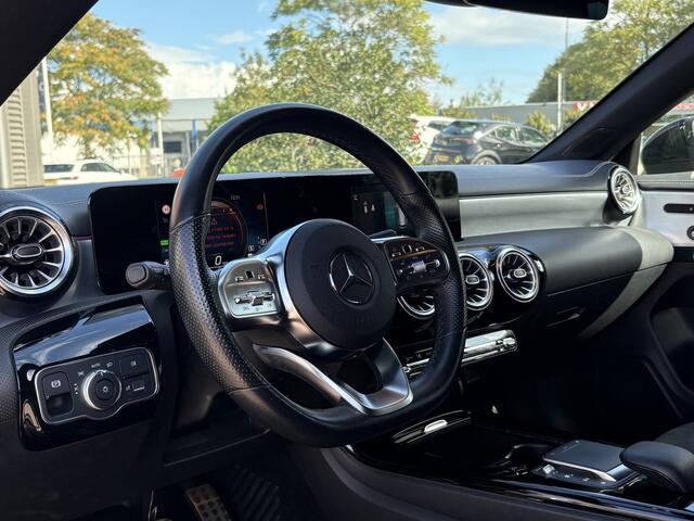 Mercedes-Benz Cla Shooting Brake 250 e AMG-Line | Sfeer | Memory | Camera | CarPlay