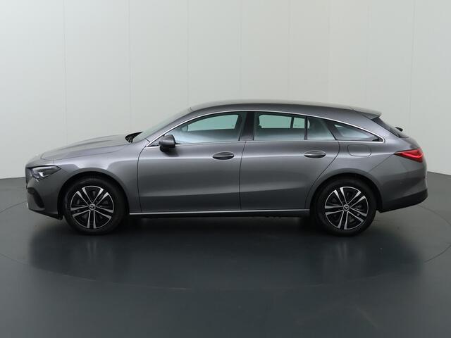 Mercedes-Benz Cla Shooting Brake 250 e Star Edition | Trekhaak | Stoelverwarming | Achteruitrijcamera | Widescreen |