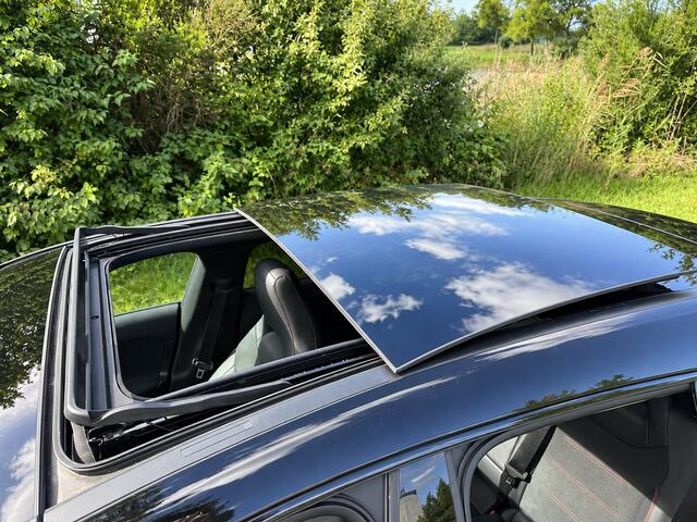 Mercedes-Benz Cla Shooting Brake BWJ 2022 250 e Business Solution AMG Limited PANODAK | KEYLESS | TREKHAAK | CARPLAY | SFEERVERLICHT. | CAMERA | ELEK. KLEP | STOELVERW. | NWE APK