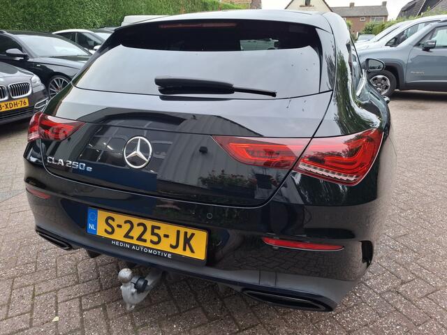 Mercedes-Benz Cla Shooting Brake 250 e LED/PDC/NAVI/CRUISE/CLIMAT/TREKHAAK 160PK