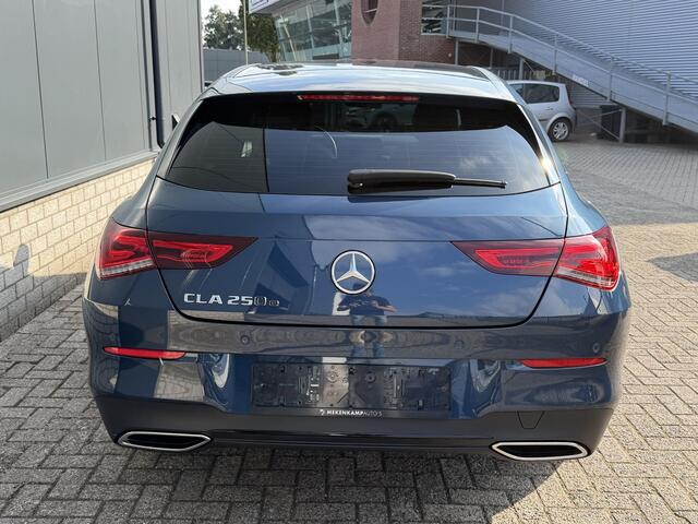Mercedes-Benz Cla Shooting Brake 250 e Luxury Line 18"/Leder/Elektrische klep/Camera/PDC v+a/DAB/Navigatie